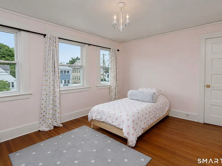 23 Jessamine St — Photo 15