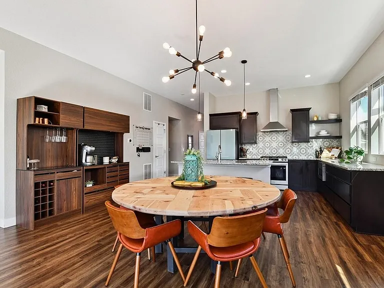 Open concept Kitchen, Living and Dining great for entertaining.