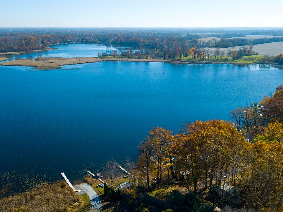 8842 Lakewood Trl 16, Berrien Center, MI 49102 Zillow