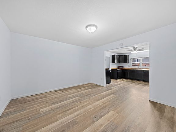 5th image of 904 Horn St
