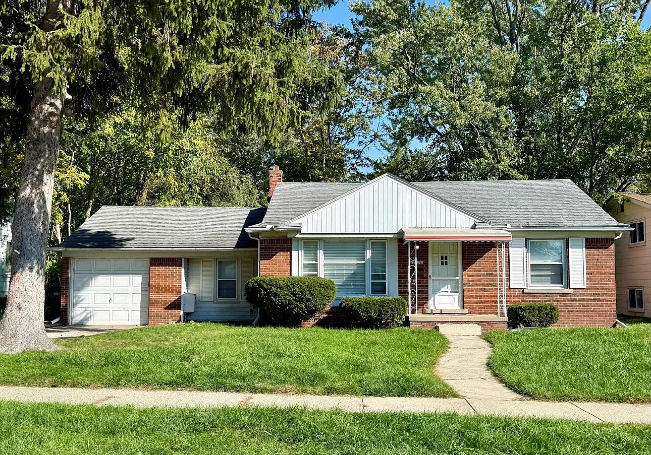 22730 Lilac Street — Photo 1