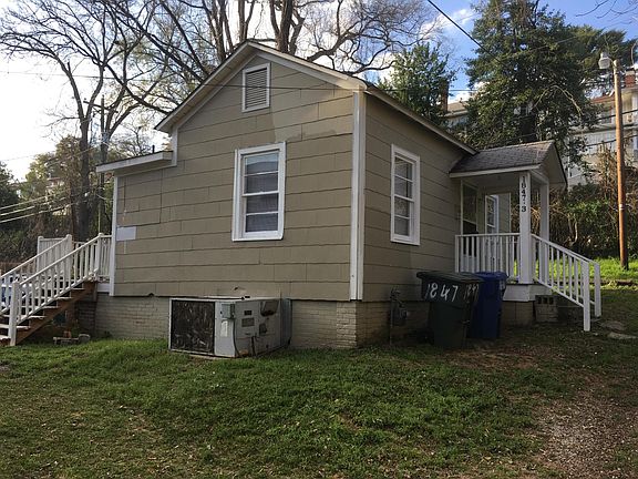 Old Fashion Charm! Great location!