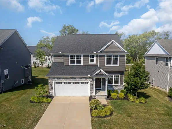 9370 Rockys Ct, Broadview Heights, OH 44147