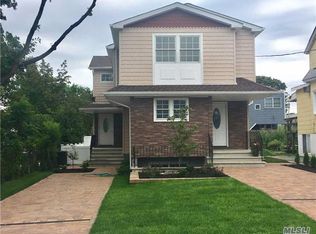 28 Pequot Ave, Port Washington, NY 11050