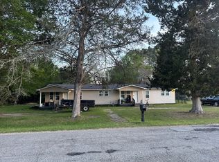 128 Old Mail Rd, Sylvester, GA 31791