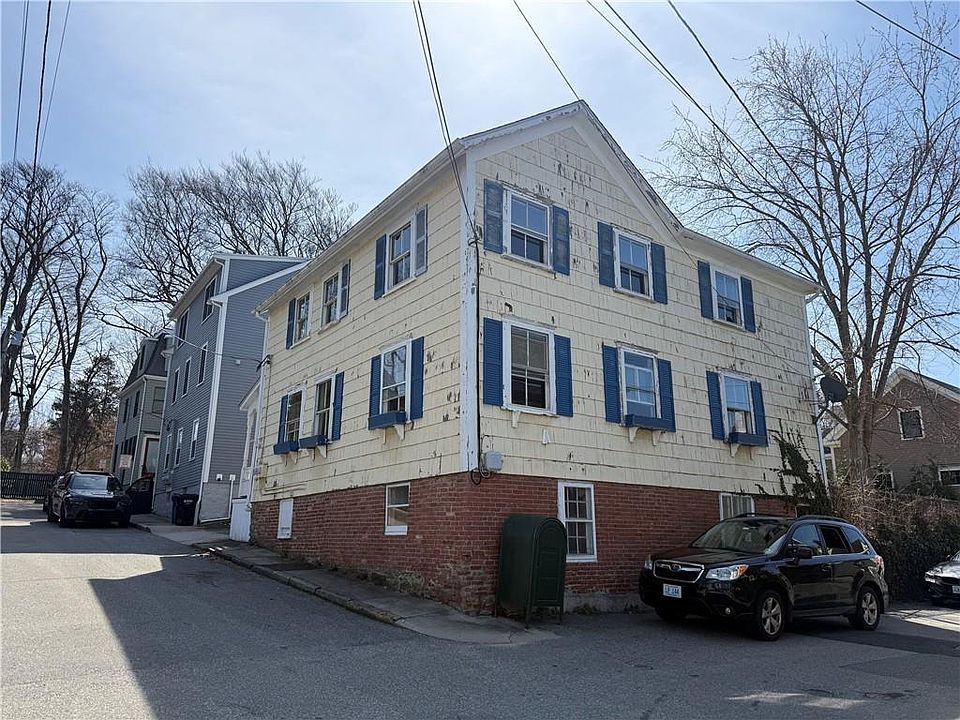 2nd image of 75 Pope St