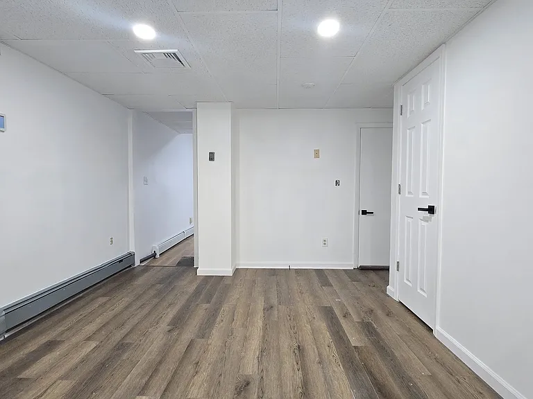 706 Lechauwecki Ave — Photo 5