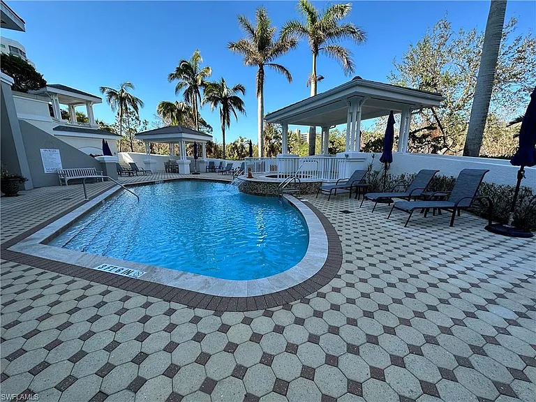 325 Dunes Blvd #306 — Photo 31