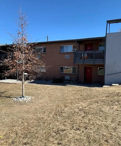 1690 Eaton St #115 — Photo 3