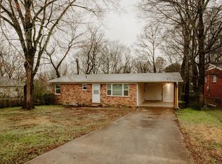 221 S 3rd St, Benton, AR 72015