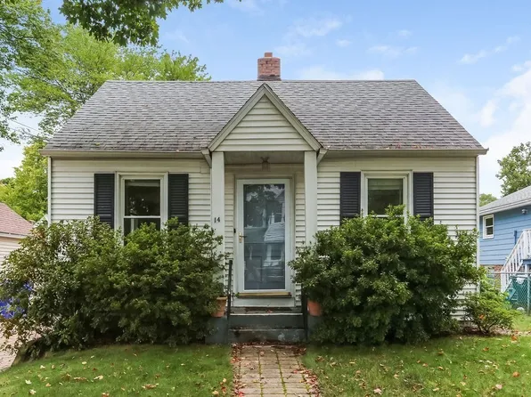 14 Bentley St, Springfield, MA 01108