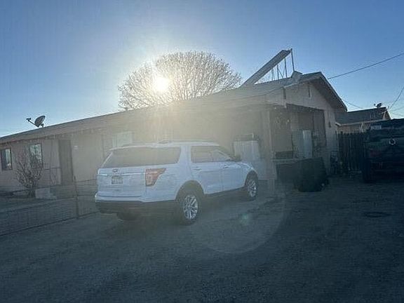 2nd image of 420 N Biddle Ave