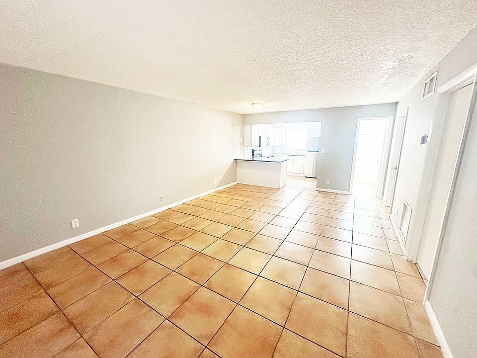 1st image of 1441 NW 22nd St #11041320