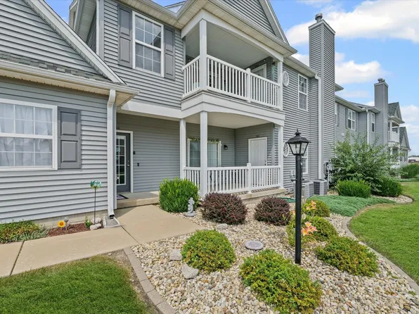3042 E Stillwater Lndg APT 101, Urbana, IL 61802