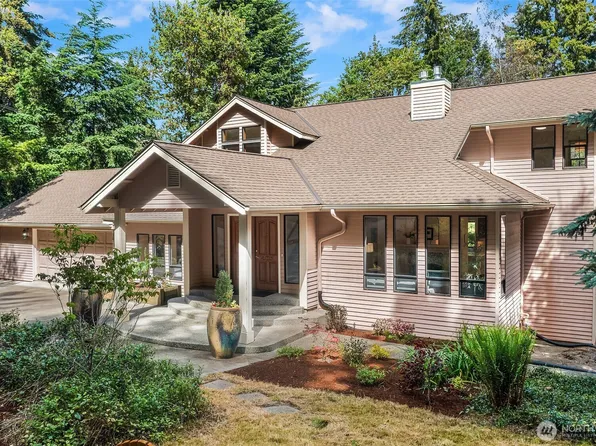 22808 105th Avenue SW, Vashon, WA 98070