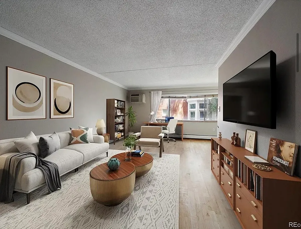 1267 N Lafayette St — Photo 1