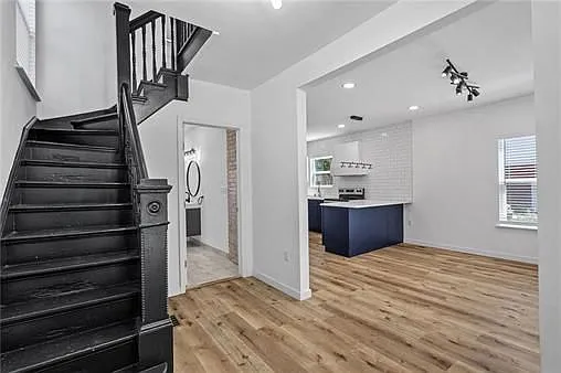 3627 Woodland Ave — Photo 16