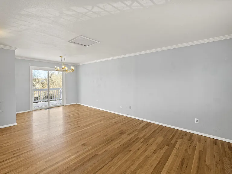 304 Cielo Vista St — Photo 7