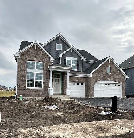 1st image of 171 Trumpet Vine Cir