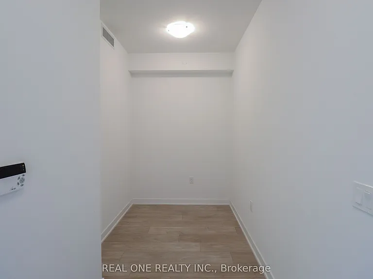 4699 Glen Erin Dr #1006 — Photo 19