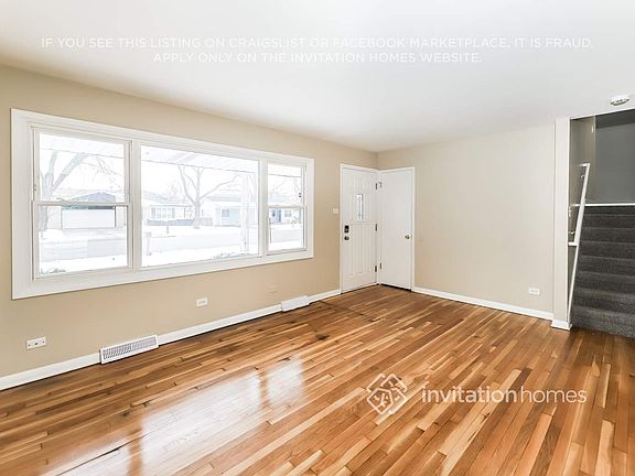 5th image of 5925 W 91st St