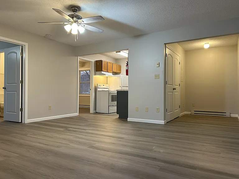 New River Farms - 4bd/2ba: Centrally Located! Pet Friendly! Call For Special Pricing! — Photo 24