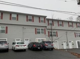 20 Edgeworth St, Worcester, MA 01605