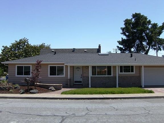 2nd image of 772 Fairlane Ave
