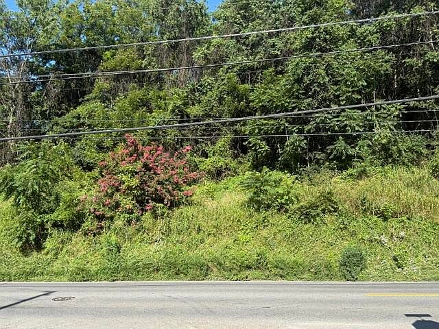 2nd image of 2220/2232 Hollins Rd NE