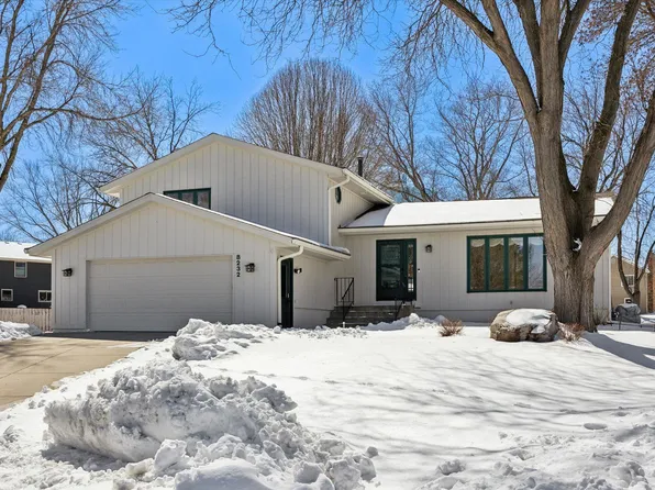 8232 Nevada Cir, Bloomington, MN 55438