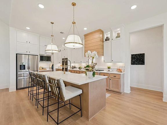 Elliot Kitchen