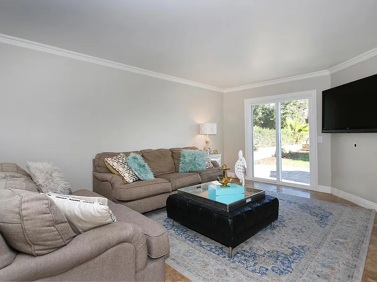 27636 Vista De Dons — Photo 11