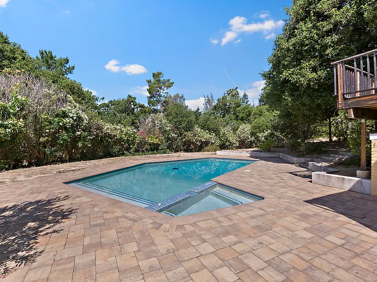 25900 Vinedo Ln — Photo 9
