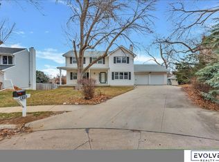 13003 S 33rd Cir, Bellevue, NE 68123