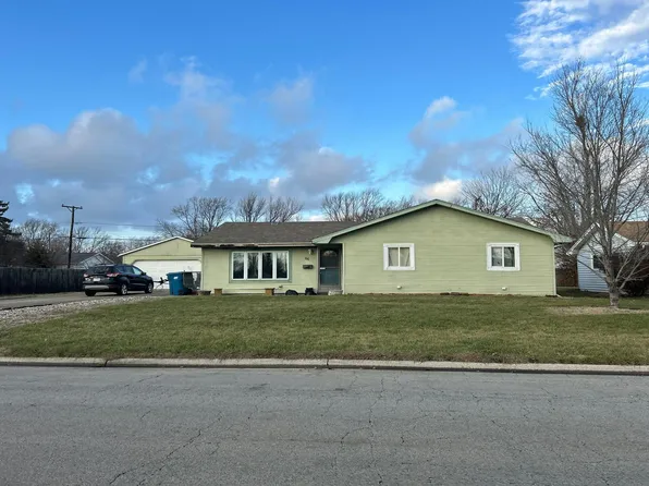 66 Hanson Dr, Bourbonnais, IL 60914