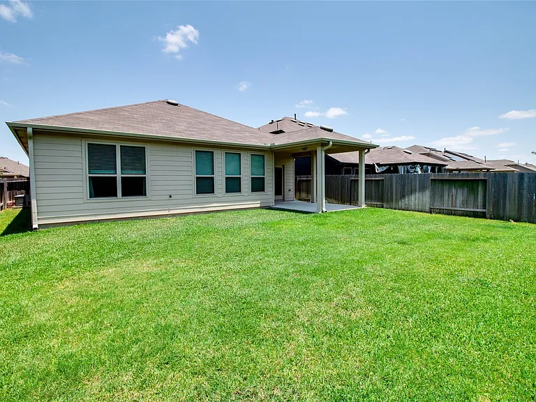 2511 Sandbar Shark Ct — Photo 18