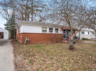 1660 Regene St, Westland, MI 48186