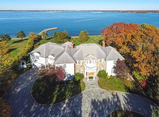 160 Wings Neck Rd, Pocasset, MA 02559