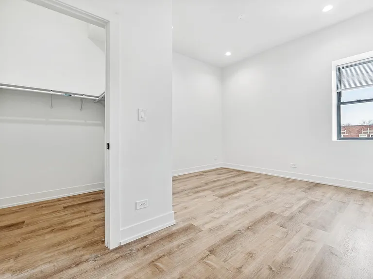 2219 N Hamilton Ave #305 — Photo 19