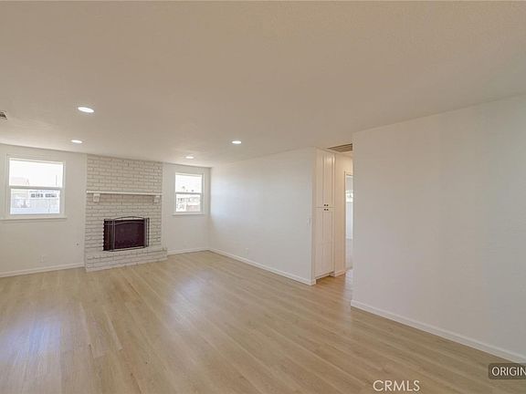 5th image of 21435 Zuni Rd