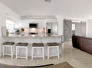 4026 Madison St, Hollywood, FL 33021