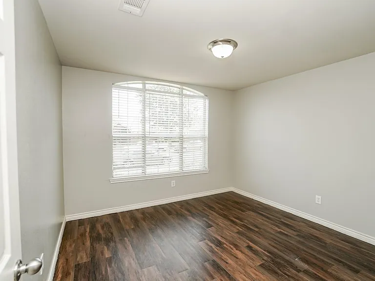 8826 Tucker St — Photo 13
