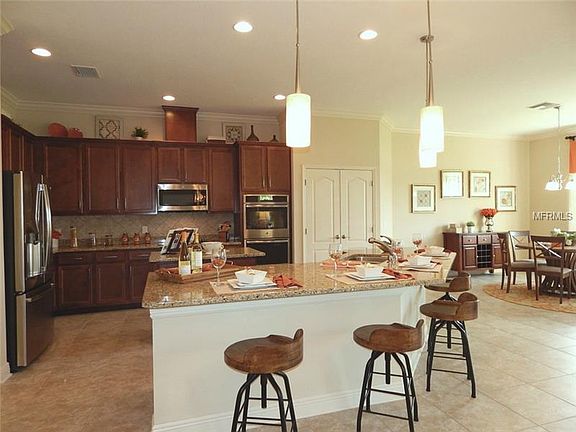 3rd image of 12713 Flatwood Creek Dr