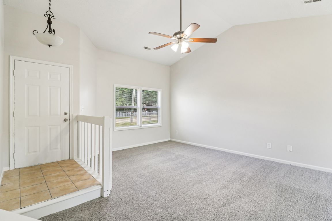 Dunn Way-S0207-017.jpg