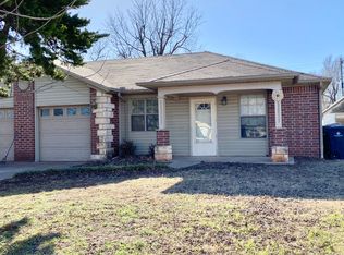 111 S Van Buren Ave, Blanchard, OK 73010