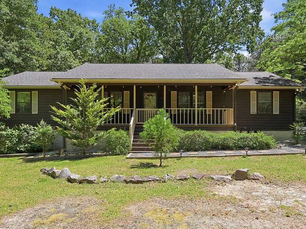 310 Stornoway Dr