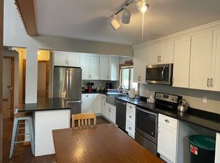 1130 Winona Rd, New Hampton, NH 03256