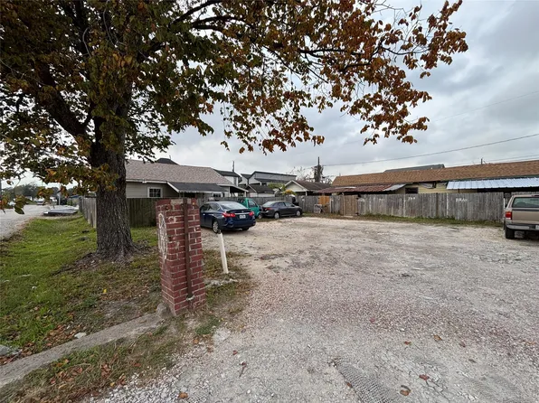 127 E 43rd St, Houston, TX 77018