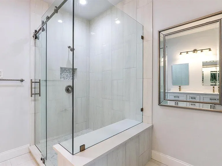 5836 La Vista Dr — Photo 11