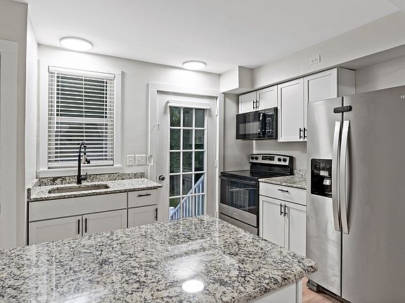 3rd image of 311 Winthrop St